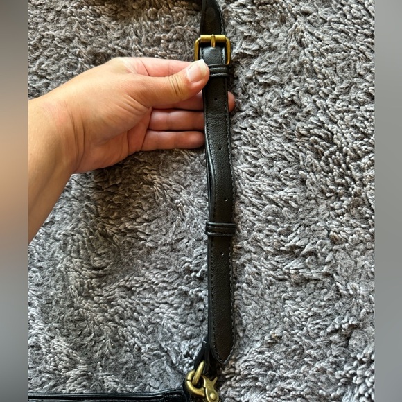 FRYE & CO Crossbody Purse - Picture 10 of 14